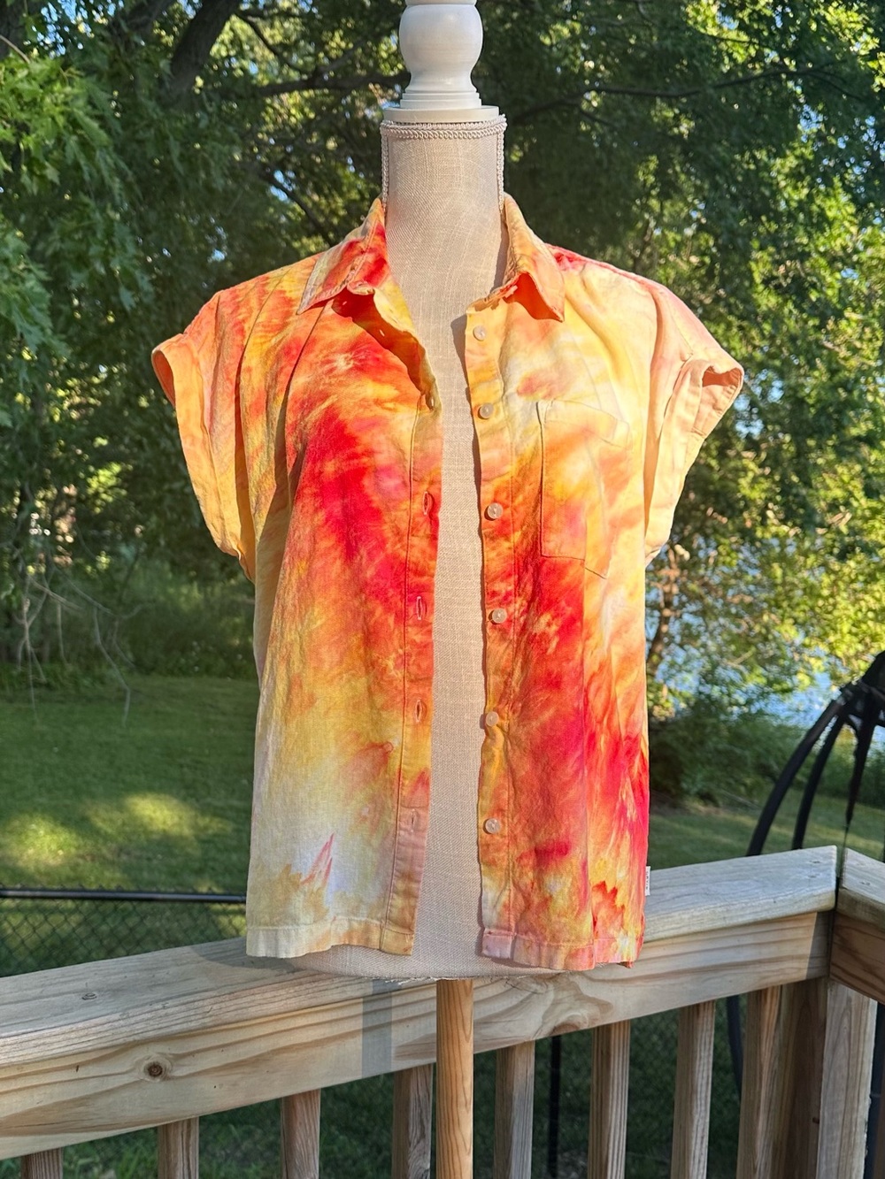 Orvis Medium Tie-Dye Short Sleeve Button Front Top - Yellow & Red